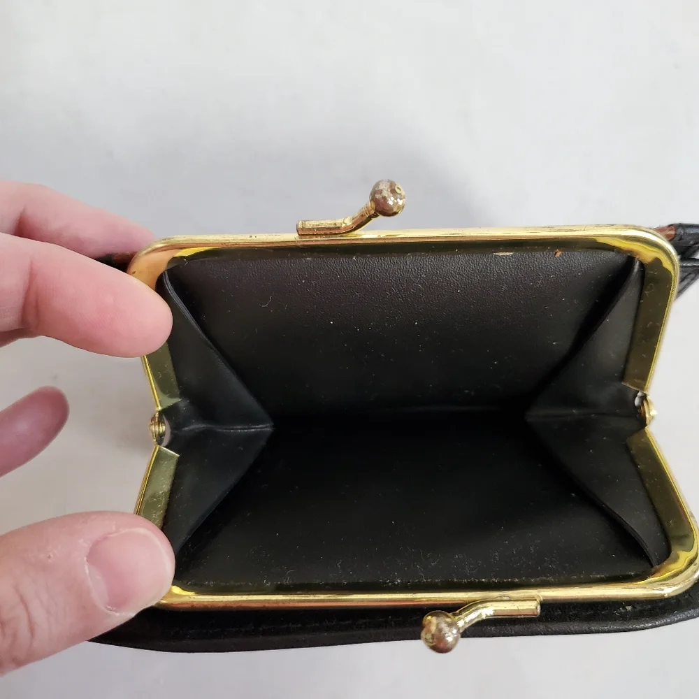 Vintage Buxton Black Brown Leather Wallet